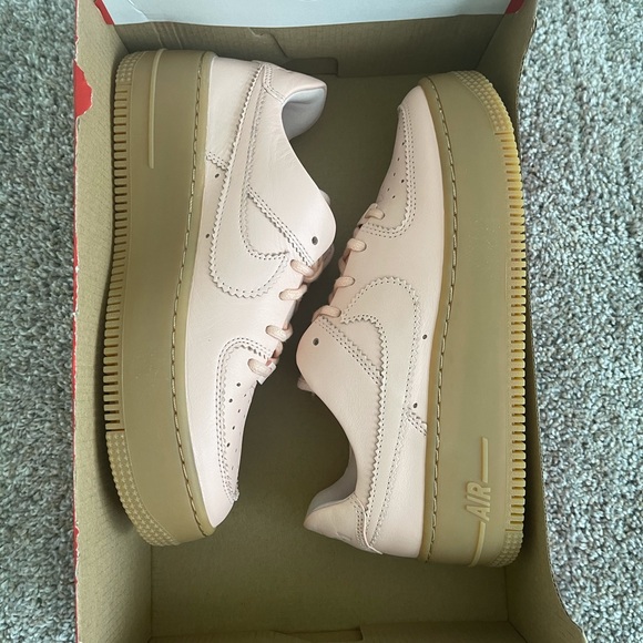 Pink Nike Air Force 1’s women’s 6.5 - Picture 4 of 4